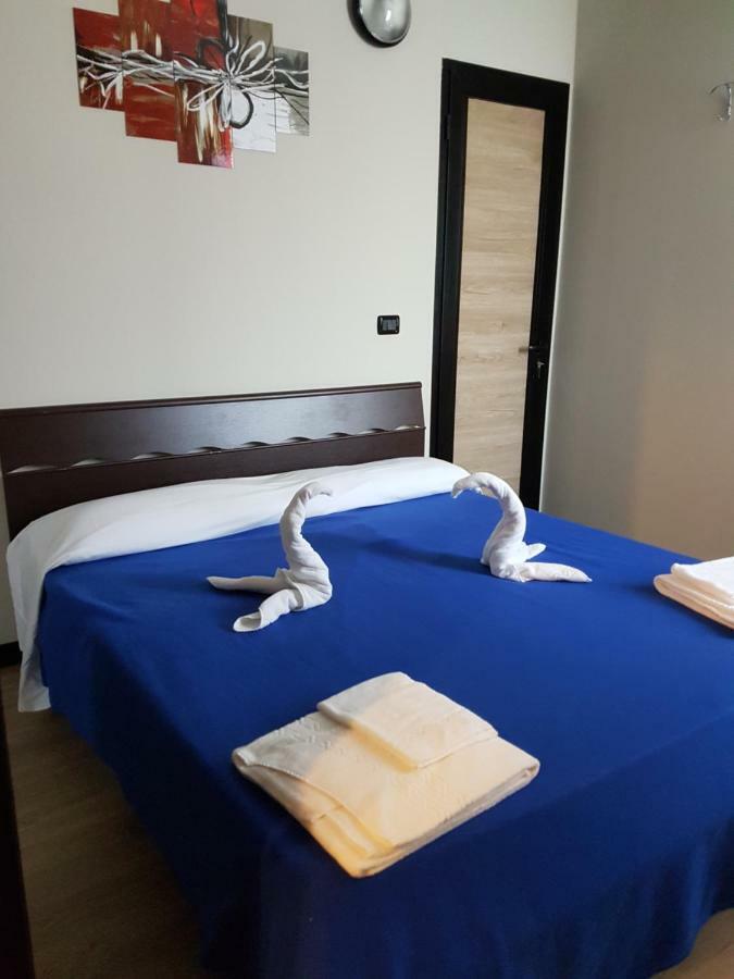 Bed and Breakfast La Casa Del Lago Sirmione Exterior foto