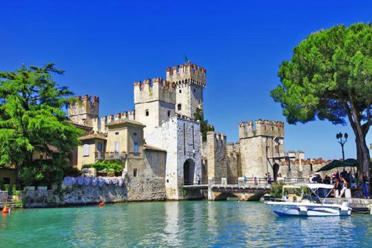 Bed and Breakfast La Casa Del Lago Sirmione Exterior foto